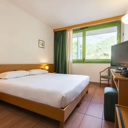 阿巴迪亚公园酒店 3*