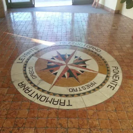 阿巴迪亚公园酒店 酒店